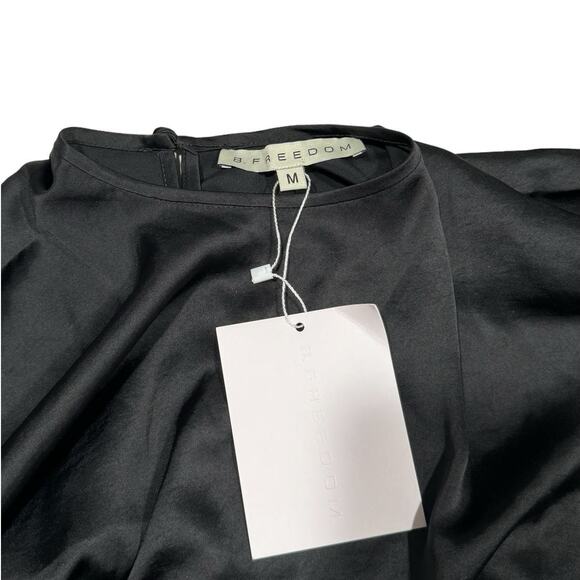 NWT! B. Freedom Satin Long Sleeve Simona Top - Size Medium - Picture 8 of 9